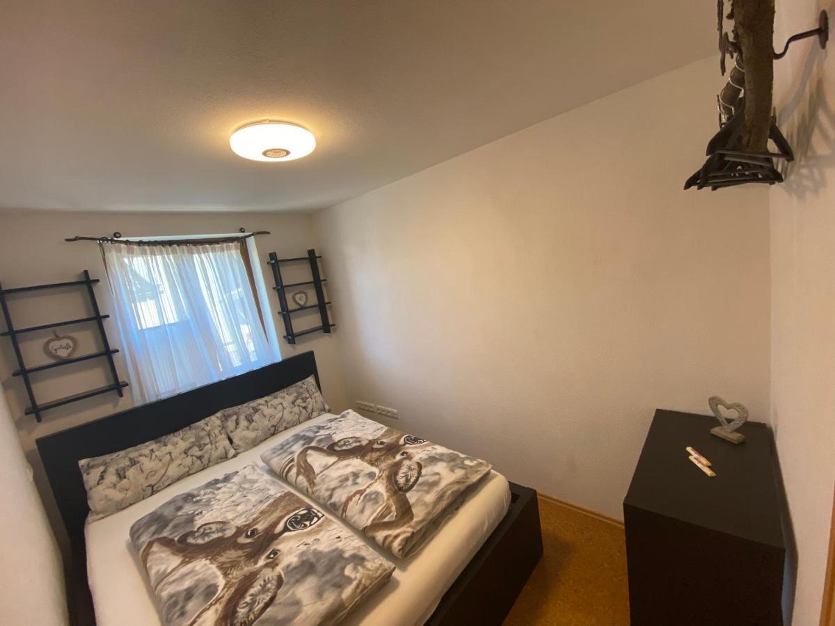 Zentral Gelegene Ferienwohnung In Saalfelden Exteriör bild